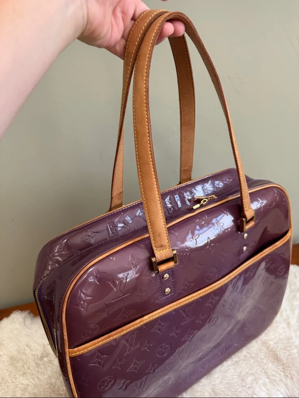 Louis Vuitton Vernis Sutton Laptop Bag in Plum with Vachetta Trim